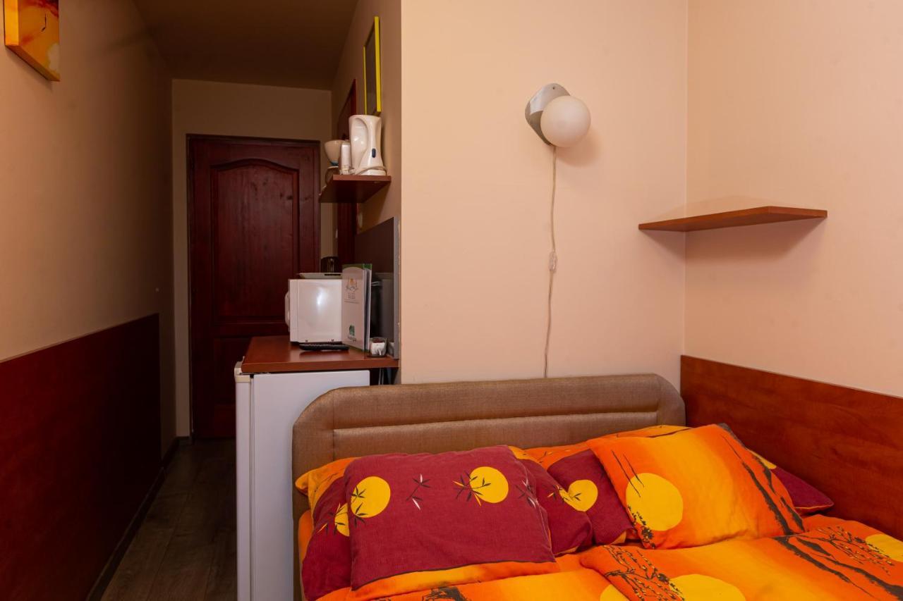 Erika Vendeghaz Otel Eğri Dış mekan fotoğraf