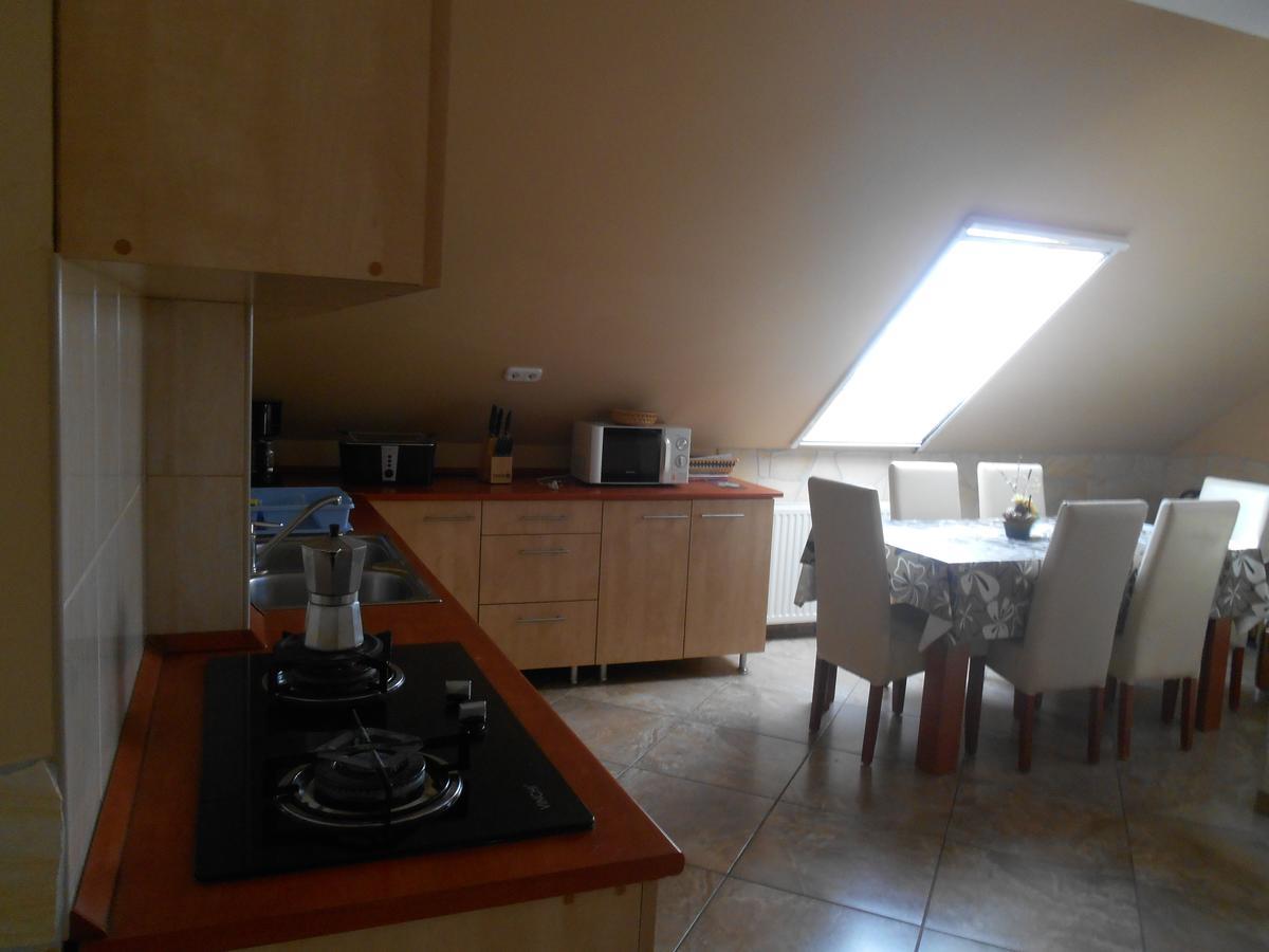 Erika Vendeghaz Otel Eğri Dış mekan fotoğraf